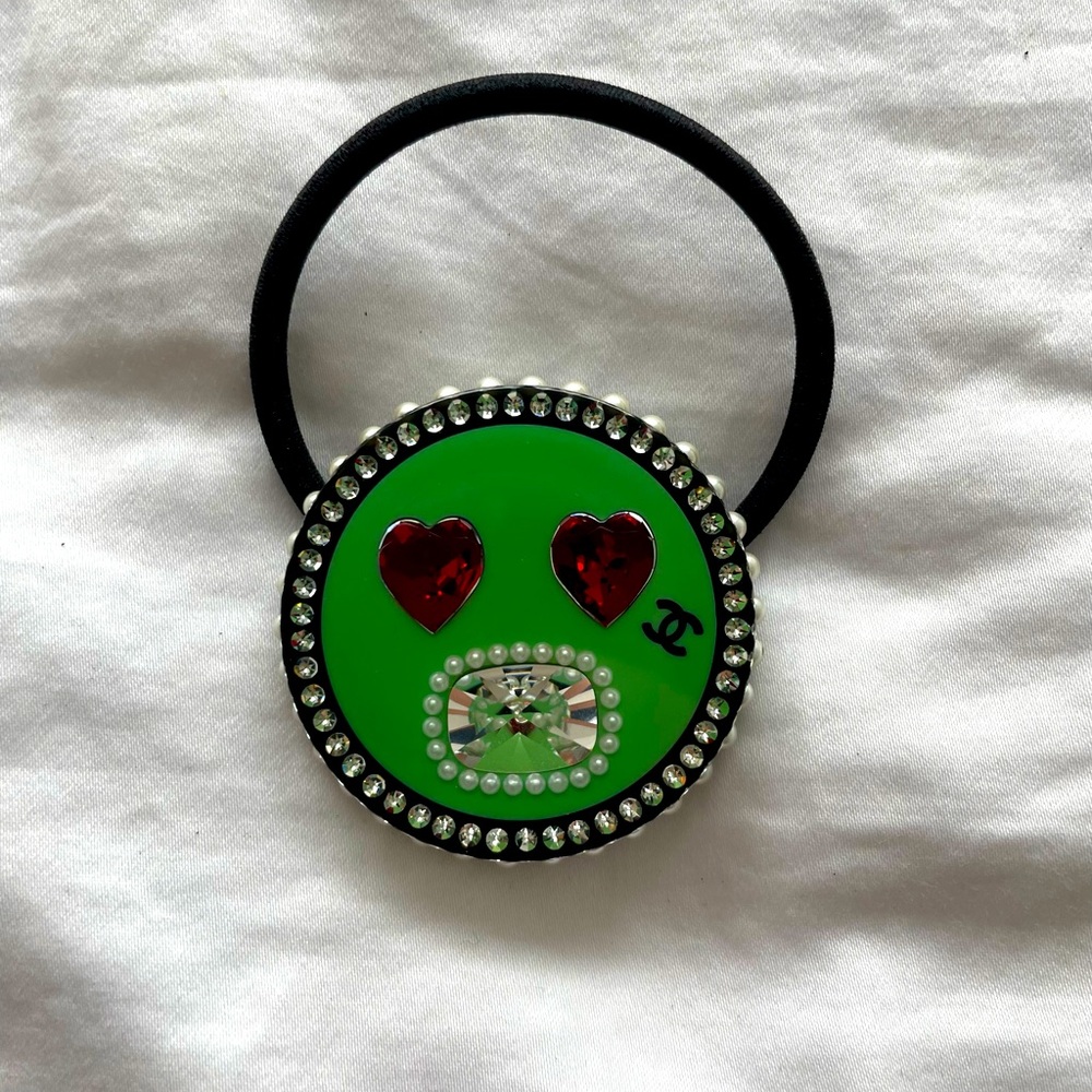 CHANEL Hair Accessory NIB